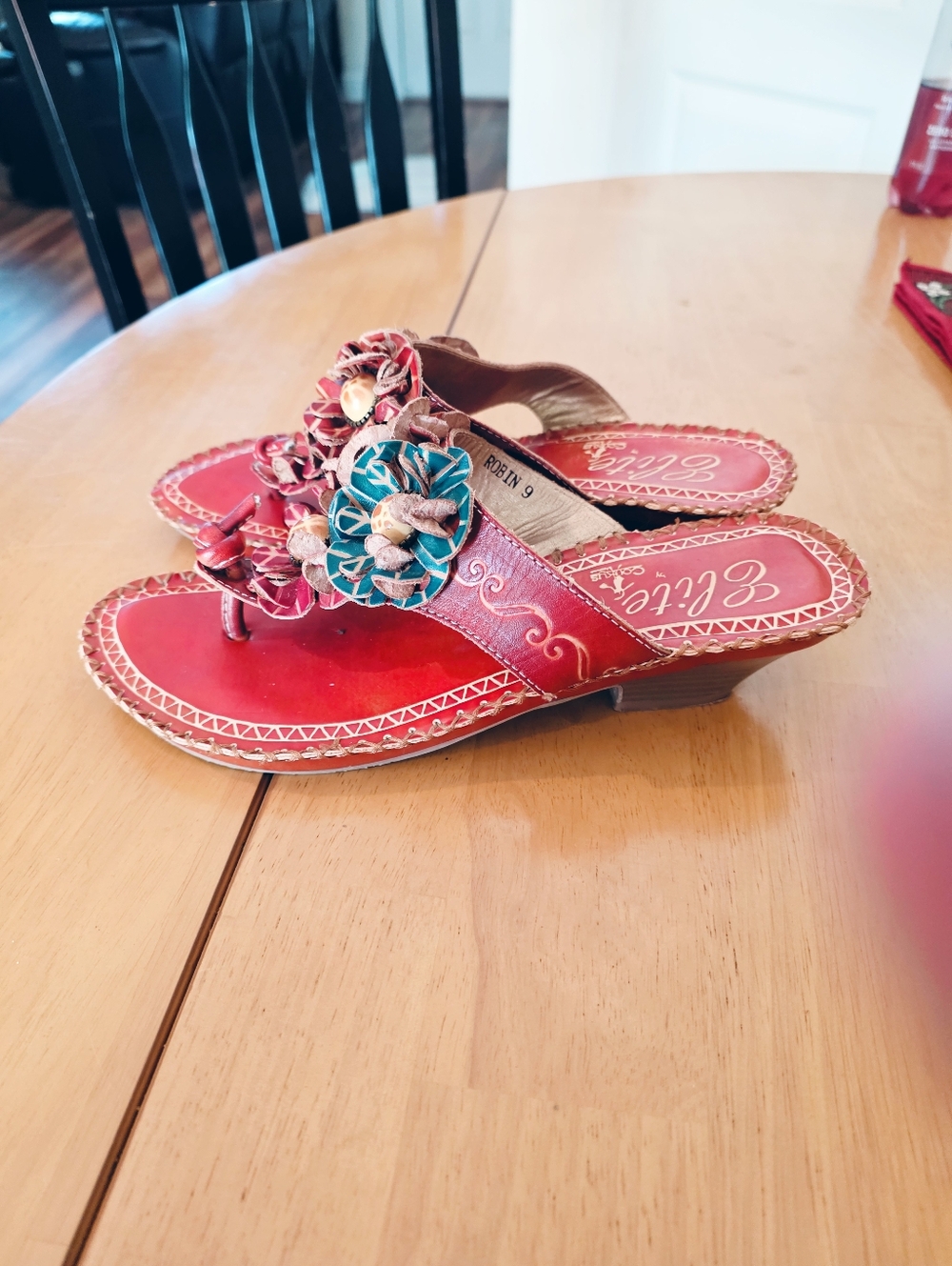Corkys Red Leather Floral Sandals Beaded Boho Wedge Thong Size 9 - Picture 5 of 8
